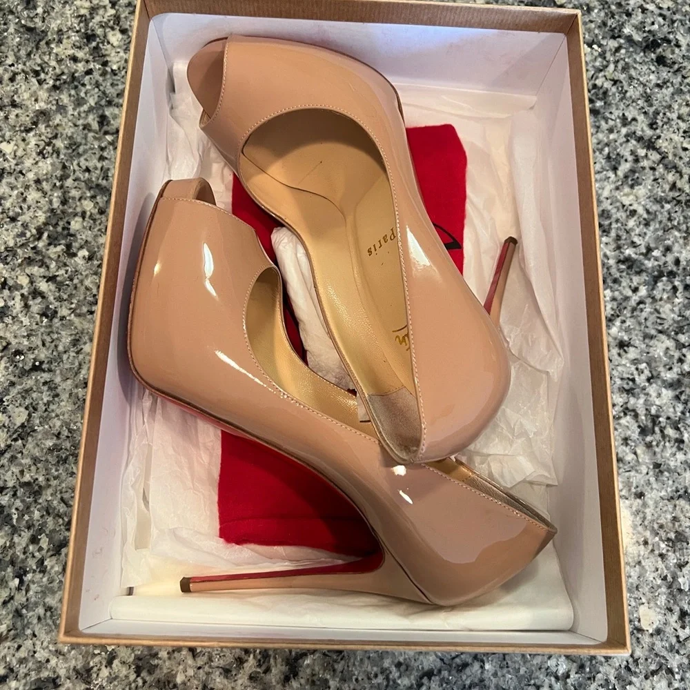 Christian Louboutin Beige and Red Stiletto Heels - Picture 10 of 10